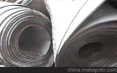 高質量人字輸送帶設備價格解析與橡膠制品定制加工圖鑒